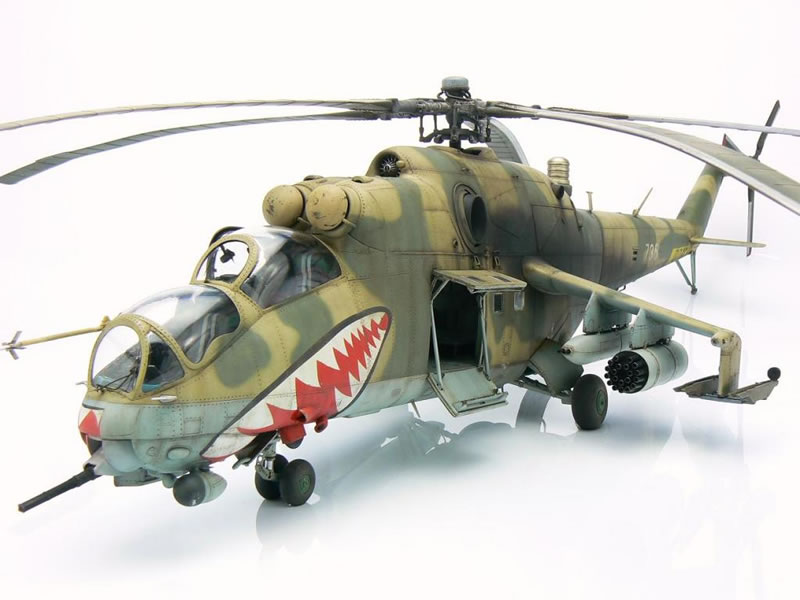 Trumpeter 1/35 Mi-24 Hind | Large Scale Planes