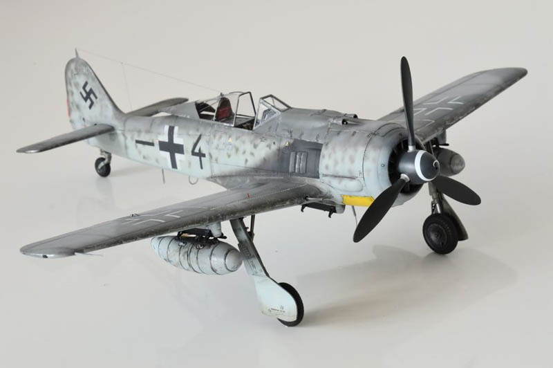 Revell 1 32 Focke Wulf Fw 190f 8 Large Scale Planes